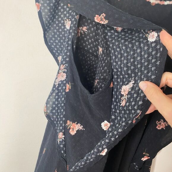 Lovestitch Black Pink White Floral Aztec Front Tie Side Ruffle Sleeveless Top SM - Picture 7 of 11